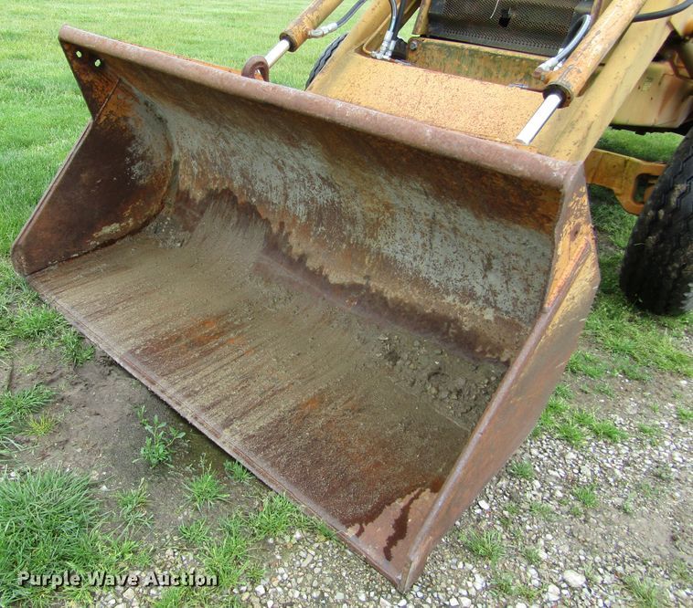 image for item IL9380 1982 Case 480D  backhoe