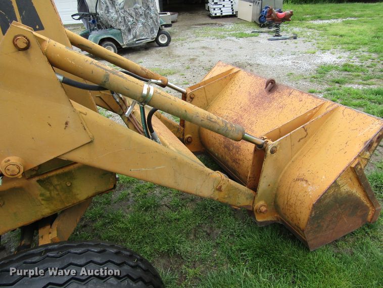 image for item IL9380 1982 Case 480D  backhoe