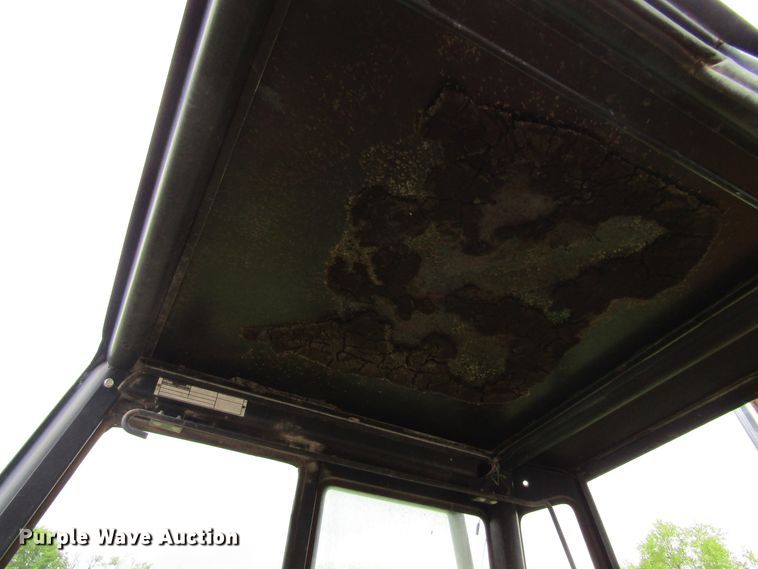 image for item IL9380 1982 Case 480D  backhoe