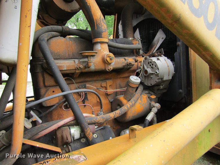 image for item IL9380 1982 Case 480D  backhoe