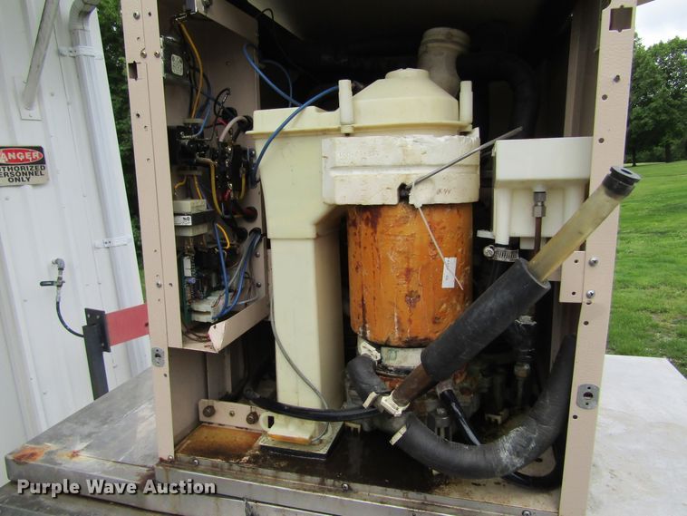 image for item IL9383 Ice machine and cooler