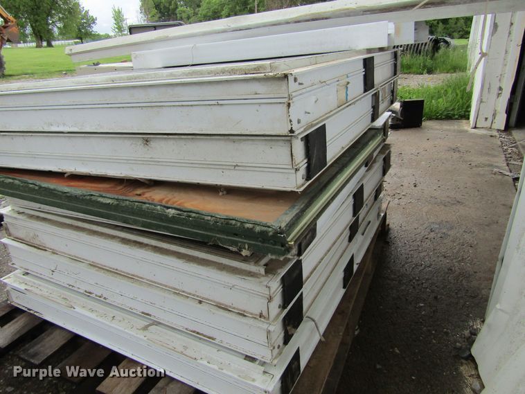 image for item IL9384 (6) windows