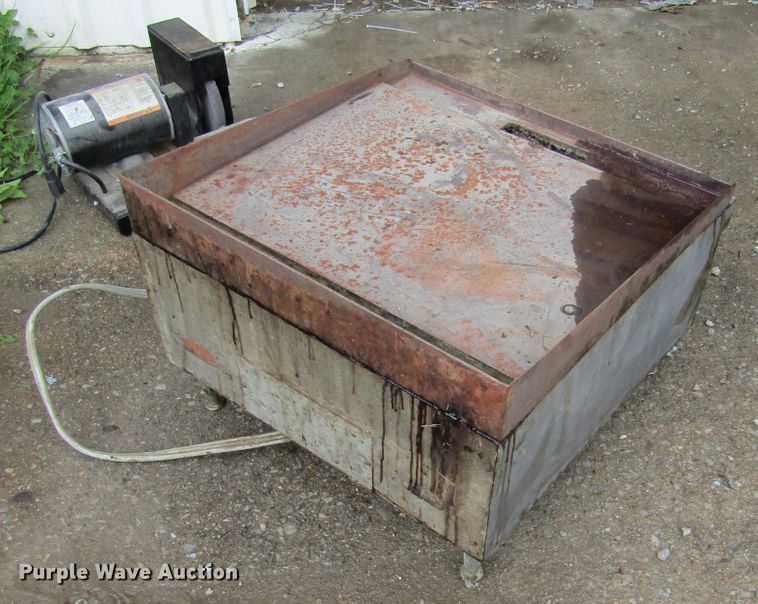 image for item IL9385 Flat top grill