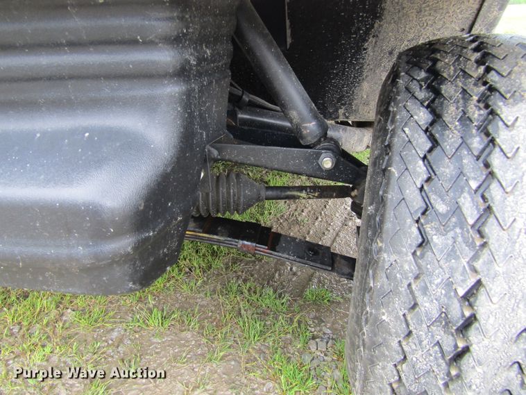 image for item IL9386 Columbia  golf cart