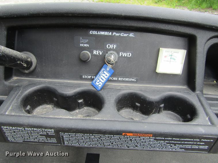 image for item IL9386 Columbia  golf cart