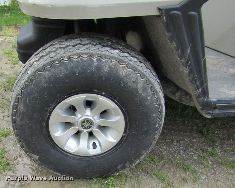 image for item IL9386 Columbia  golf cart