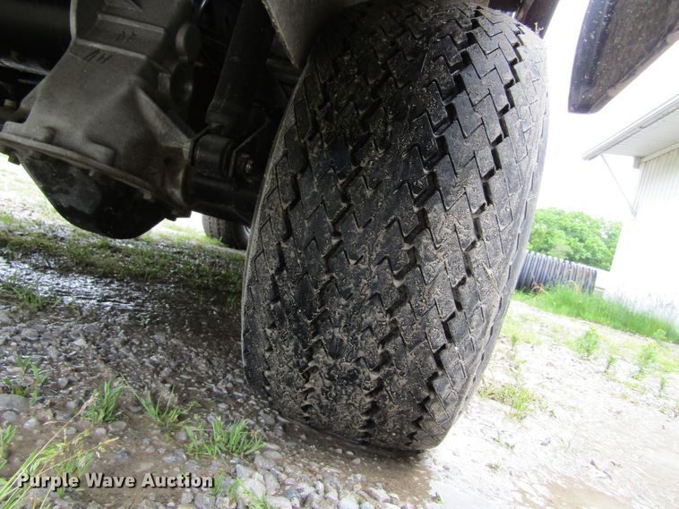 image for item IL9386 Columbia  golf cart