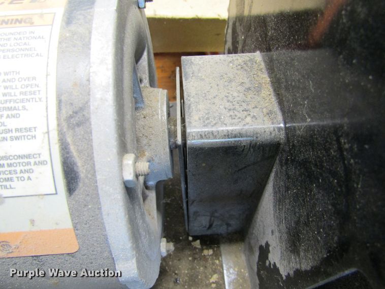 image for item IL9387 R&R Products  grinder