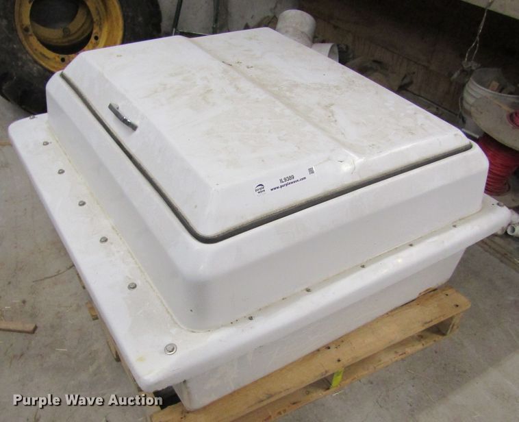 image for item IL9389 Cooler insert for golf cart