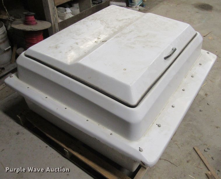 image for item IL9389 Cooler insert for golf cart