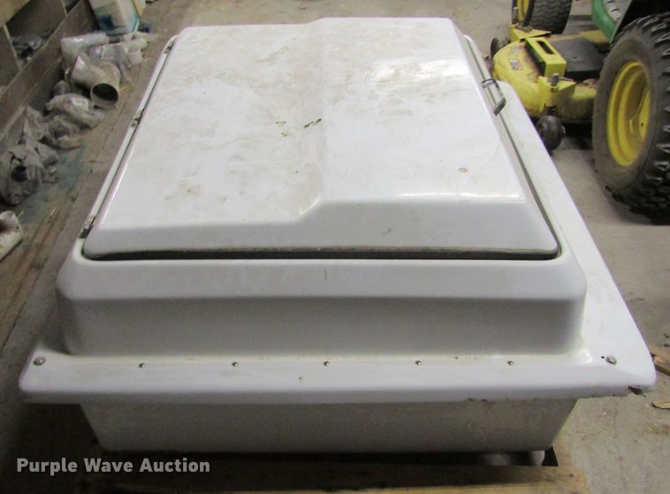 image for item IL9389 Cooler insert for golf cart