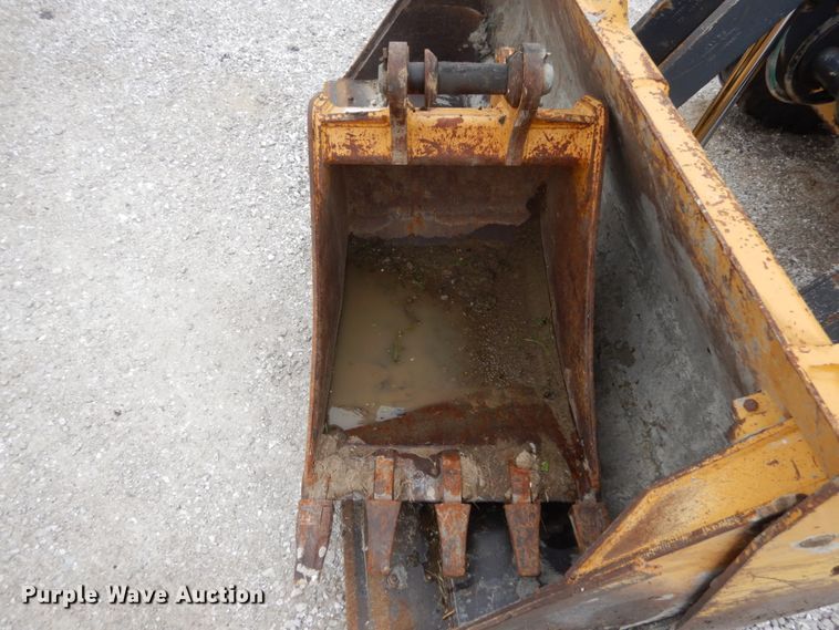 image for item IL9429 2011 John Deere 310SJ  backhoe