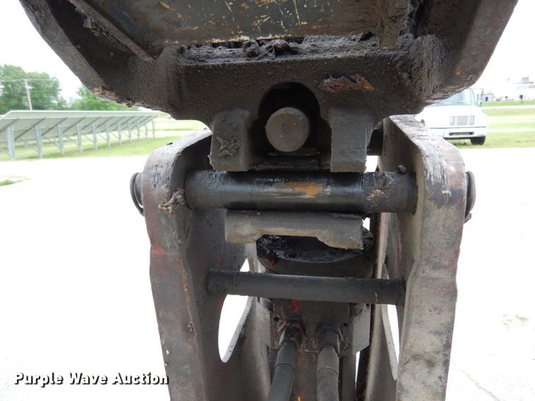 image for item IL9429 2011 John Deere 310SJ  backhoe