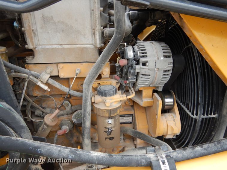 image for item IL9429 2011 John Deere 310SJ  backhoe