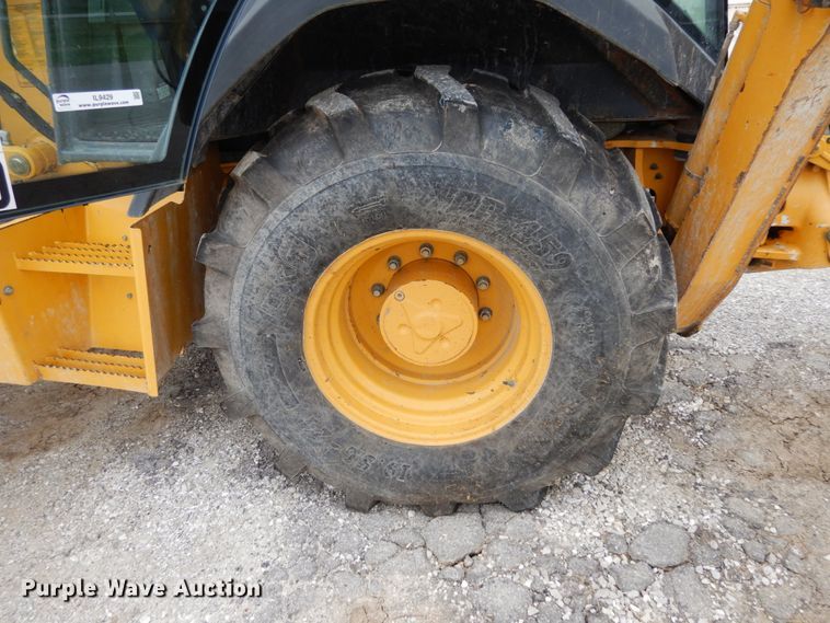 image for item IL9429 2011 John Deere 310SJ  backhoe