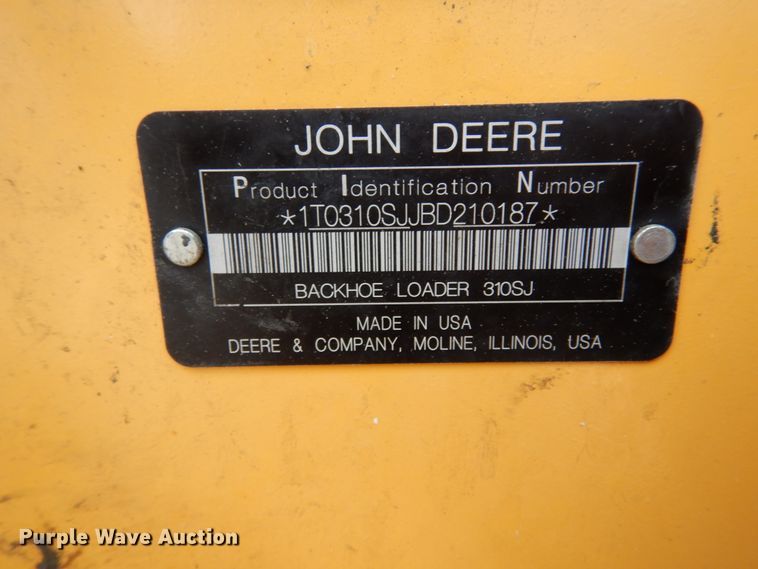 image for item IL9429 2011 John Deere 310SJ  backhoe