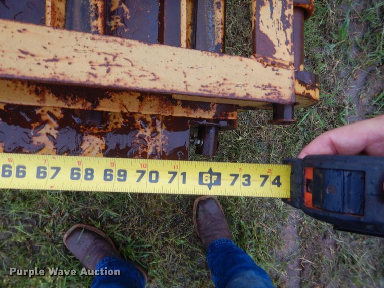 image for item IP9820 2007 Overbilt  drop deck equipment trailer