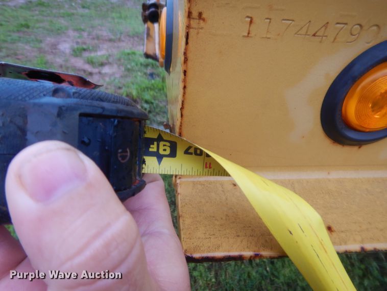 image for item IP9820 2007 Overbilt  drop deck equipment trailer