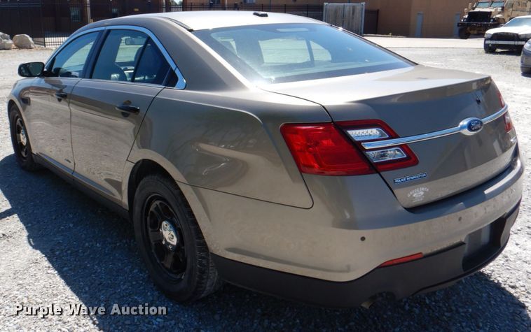 image for item IQ9482 2016 Ford Taurus Police Interceptor