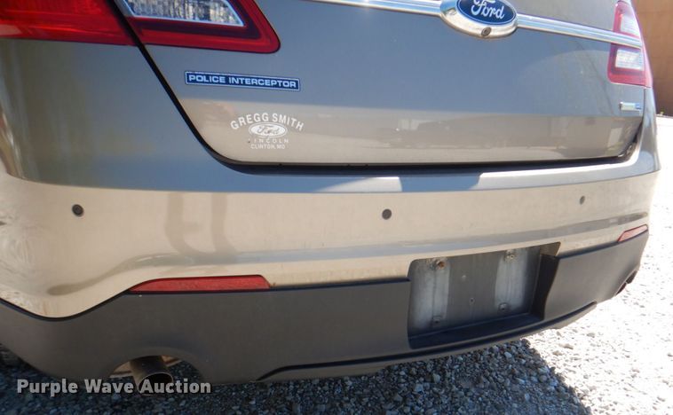 image for item IQ9482 2016 Ford Taurus Police Interceptor