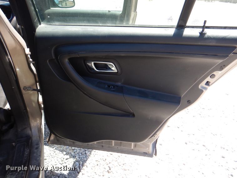 image for item IQ9482 2016 Ford Taurus Police Interceptor