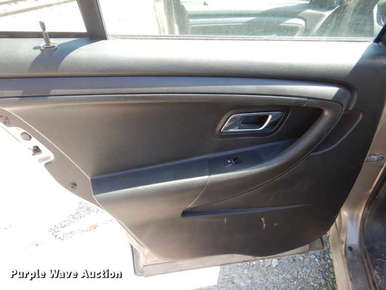 image for item IQ9482 2016 Ford Taurus Police Interceptor