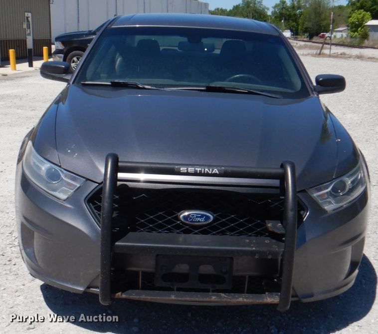 image for item IQ9483 2015 Ford Taurus Police Interceptor