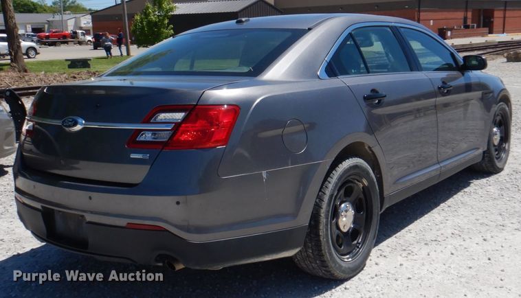 image for item IQ9483 2015 Ford Taurus Police Interceptor