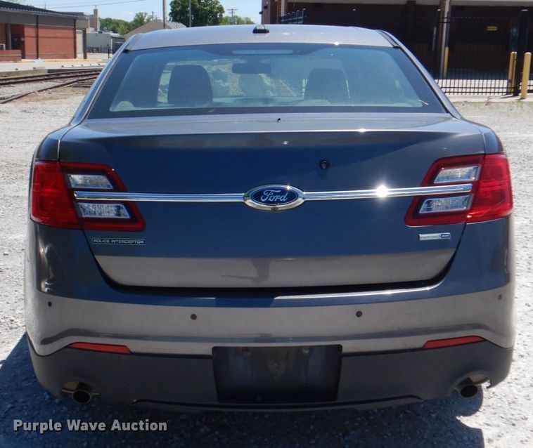 image for item IQ9483 2015 Ford Taurus Police Interceptor
