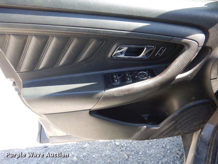 image for item IQ9483 2015 Ford Taurus Police Interceptor