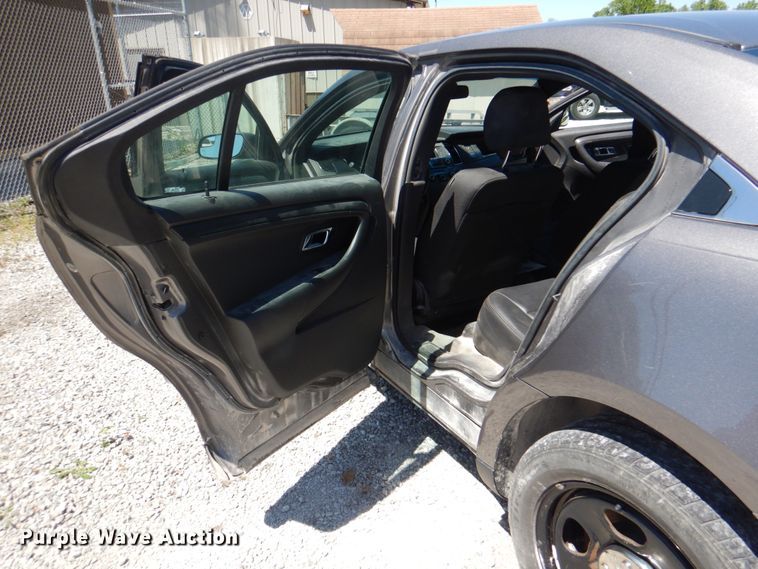 image for item IQ9483 2015 Ford Taurus Police Interceptor