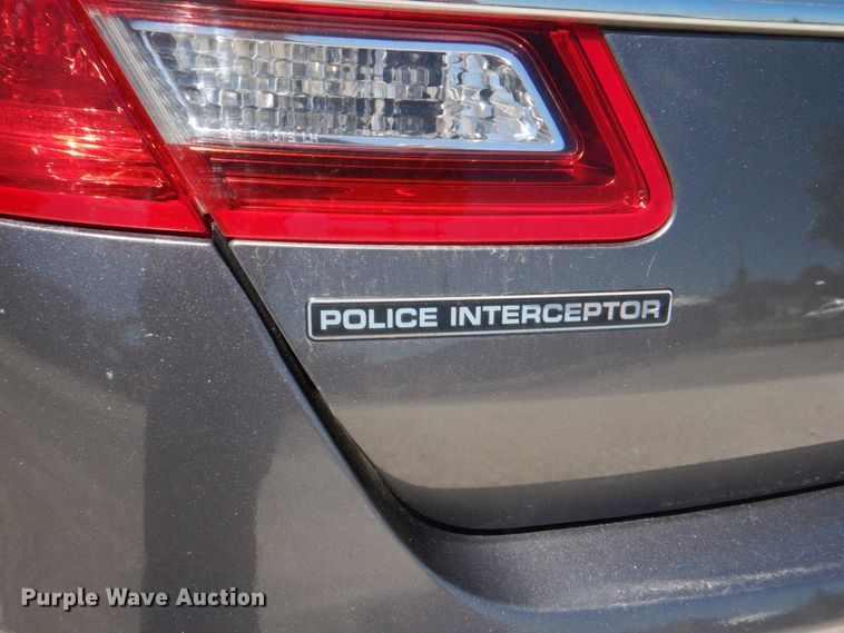 image for item IQ9483 2015 Ford Taurus Police Interceptor