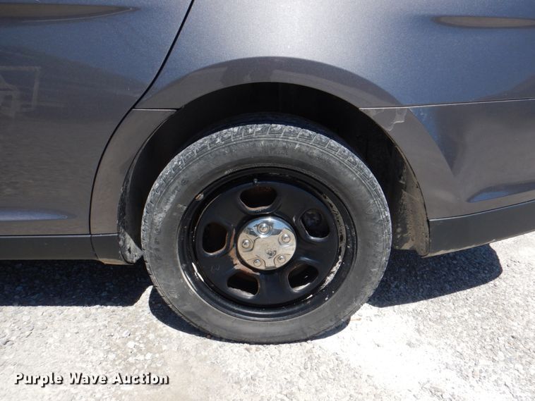 image for item IQ9483 2015 Ford Taurus Police Interceptor