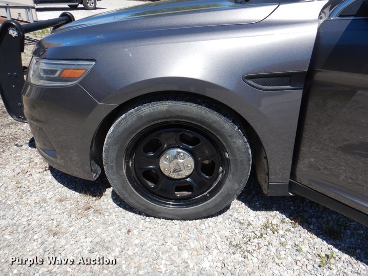 image for item IQ9483 2015 Ford Taurus Police Interceptor