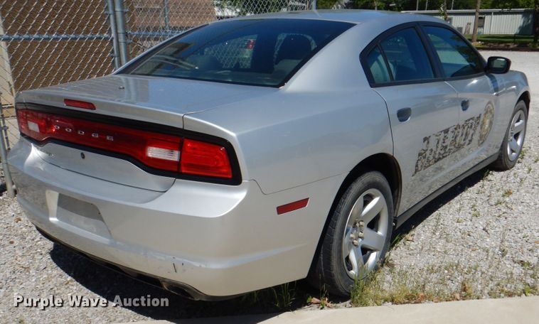 image for item IQ9484 2013 Dodge Charger Police