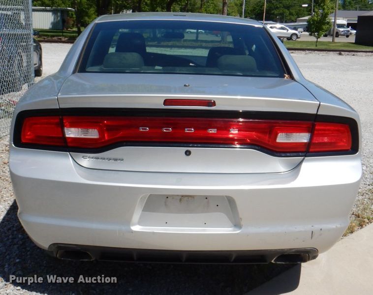 image for item IQ9484 2013 Dodge Charger Police