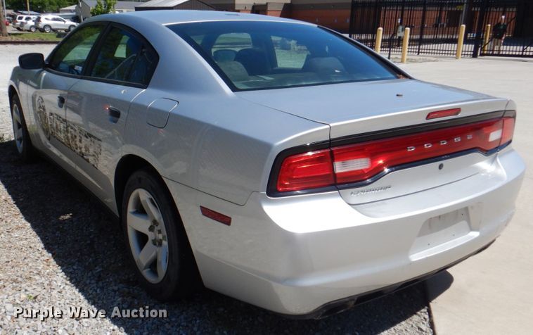 image for item IQ9484 2013 Dodge Charger Police