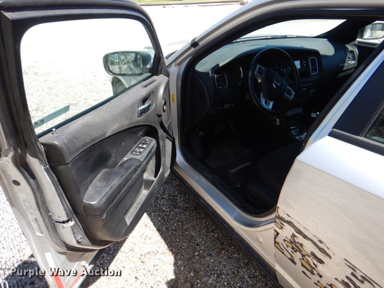 image for item IQ9484 2013 Dodge Charger Police