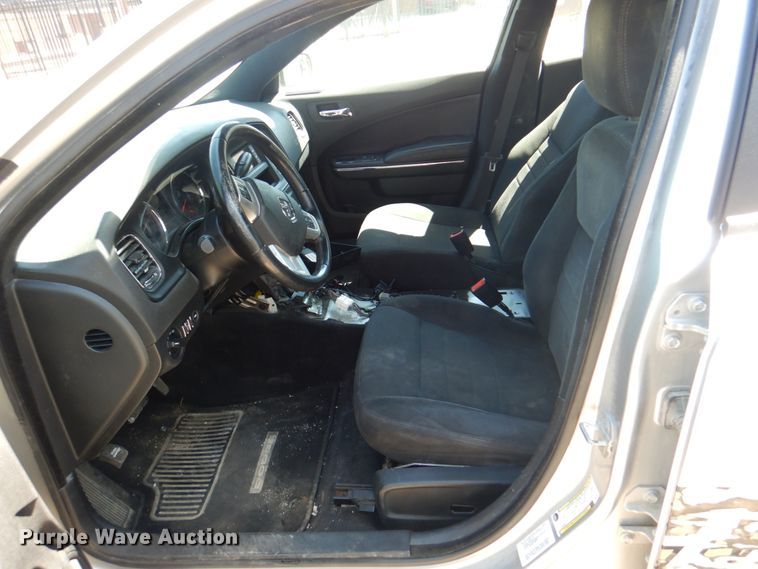 image for item IQ9484 2013 Dodge Charger Police