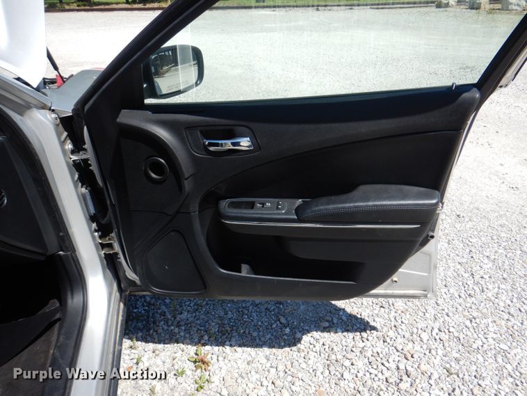 image for item IQ9484 2013 Dodge Charger Police