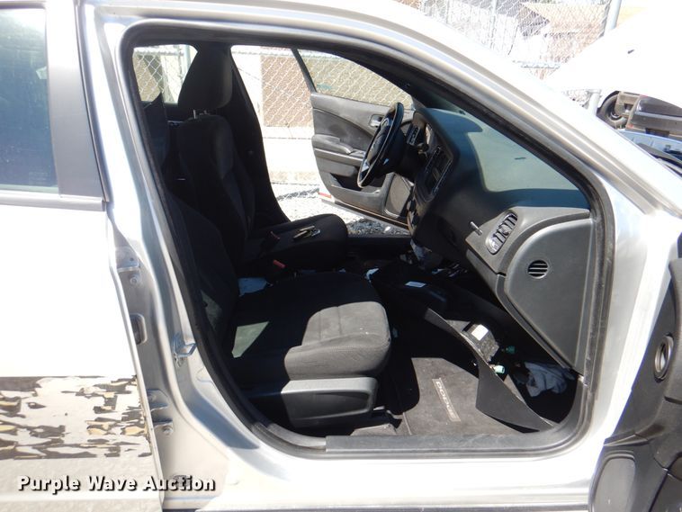 image for item IQ9484 2013 Dodge Charger Police