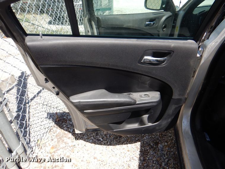 image for item IQ9484 2013 Dodge Charger Police