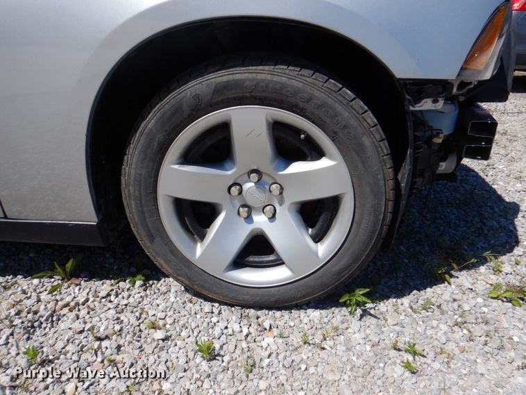 image for item IQ9484 2013 Dodge Charger Police