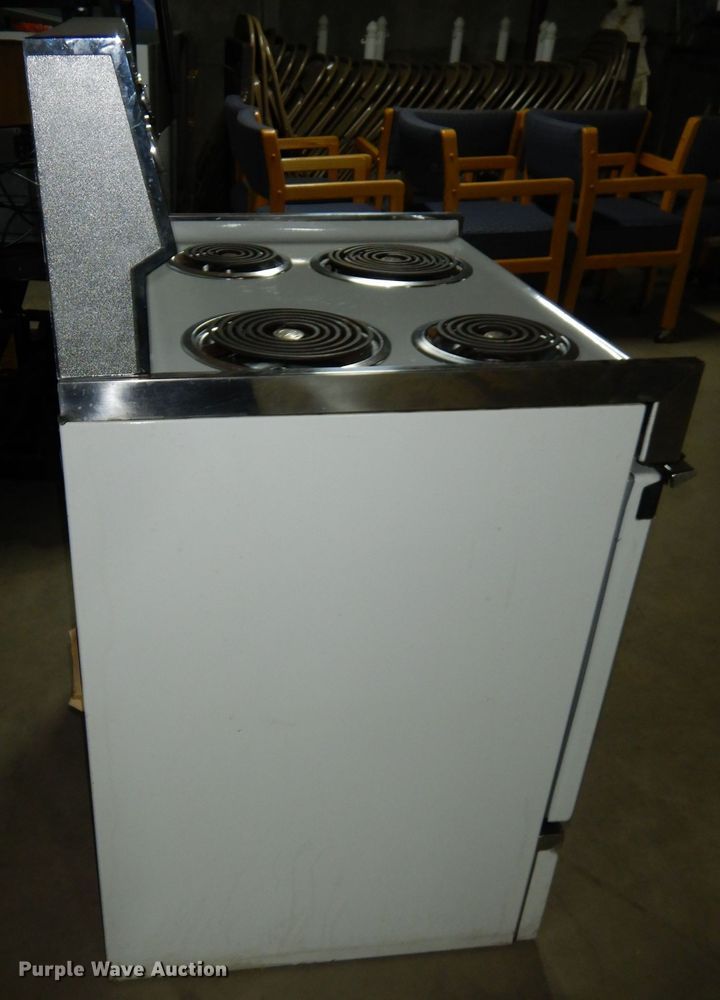 image for item IS9047 Hotpoint  stove
