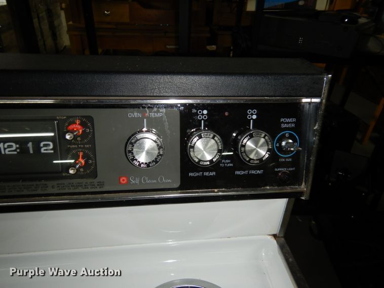 image for item IS9047 Hotpoint  stove