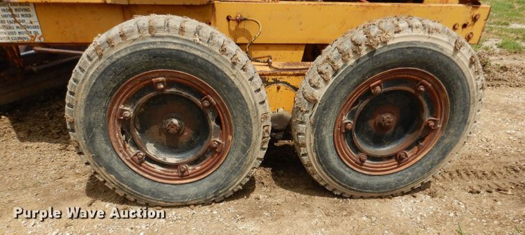 image for item IS9079 Galion 503  rigid frame motor grader