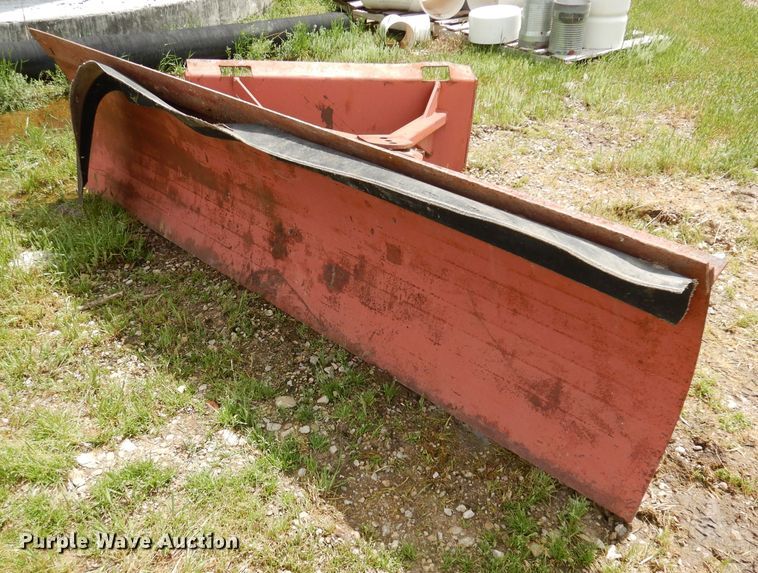 image for item IS9089 8'W skid steer dozer blade