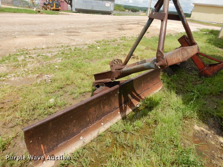 image for item IS9090 Blade