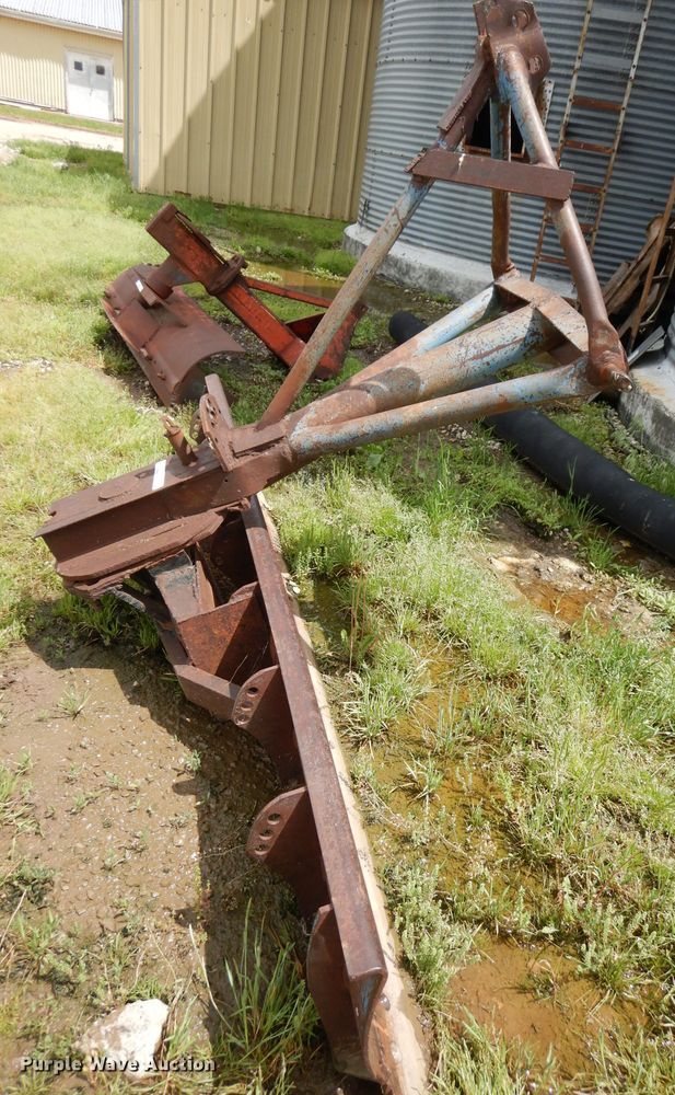 image for item IS9090 Blade