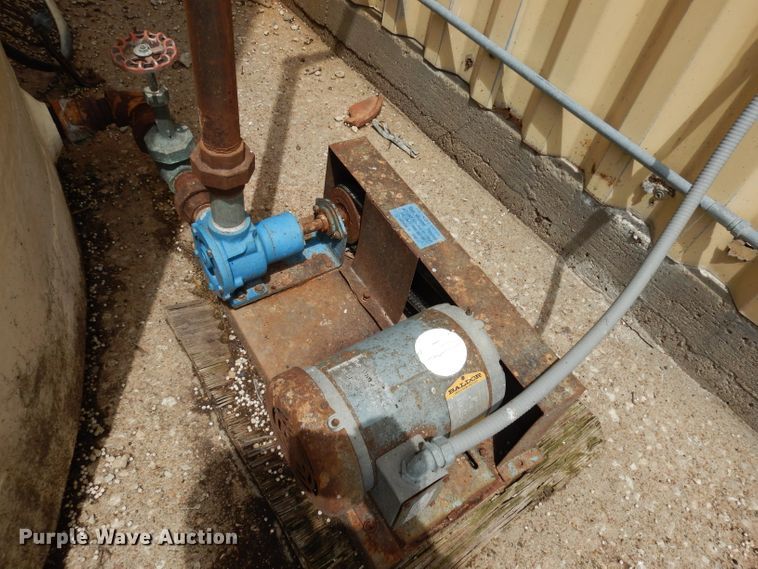 image for item IS9094 1988 Palmer molasses tank